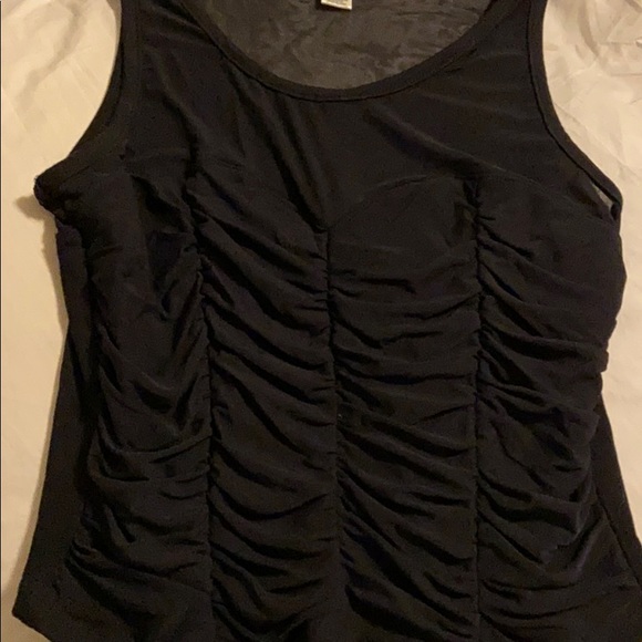 Mesh tank top - Picture 1 of 3